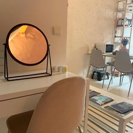 Apartment Cozy Loft In Private House At The Center Of